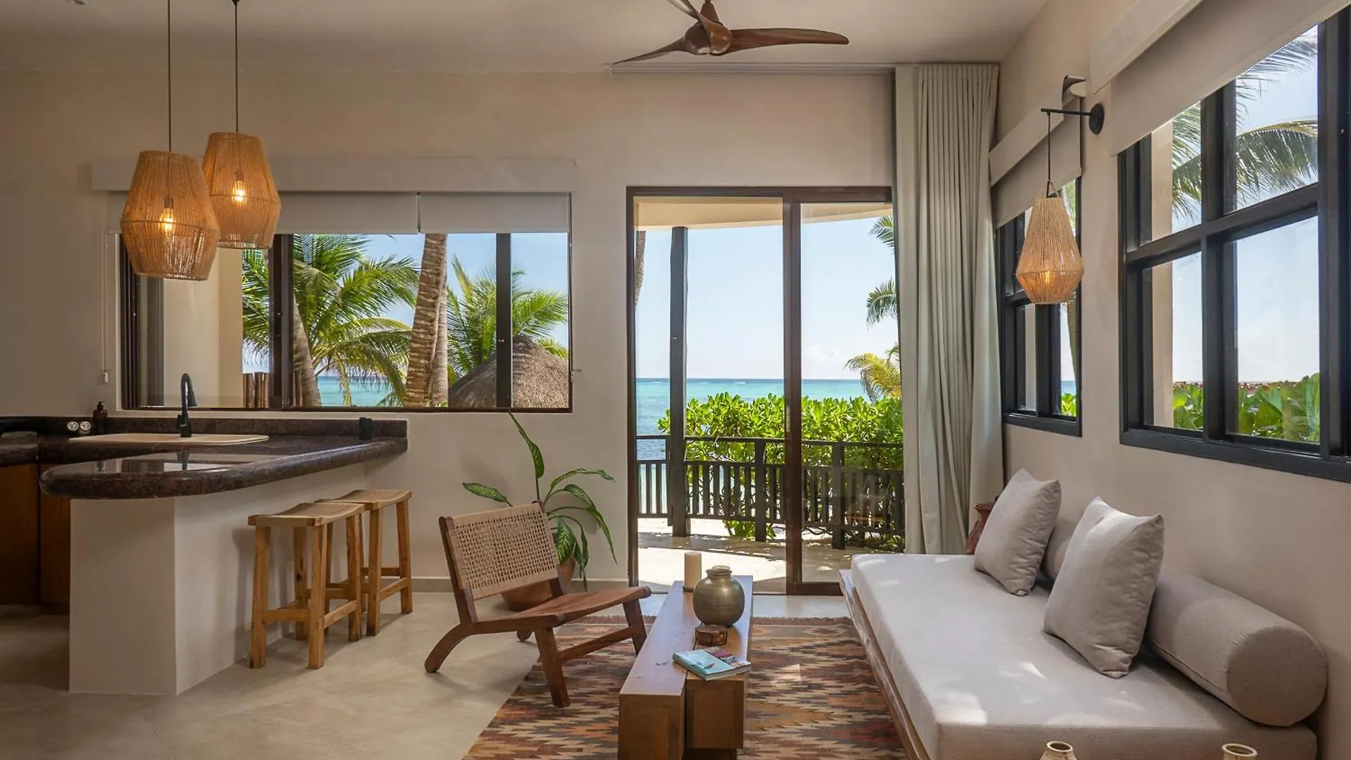 Hotel Mantaray Tulum