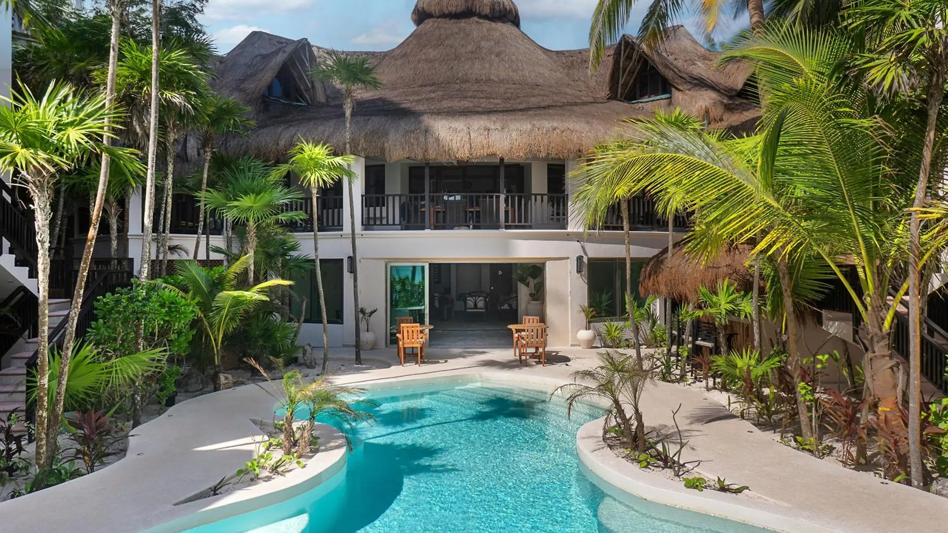 Hotel Mantaray Tulum